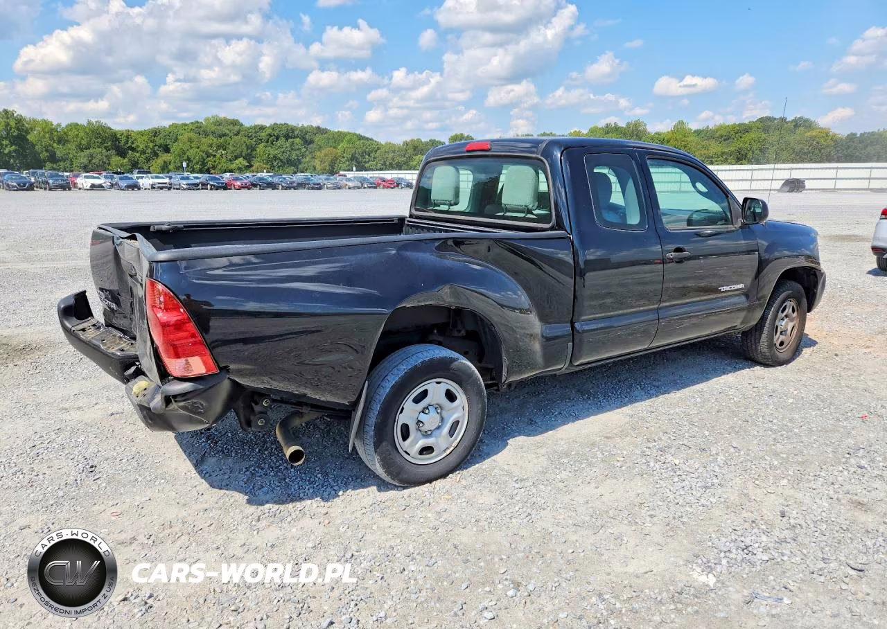 2013 Toyota Tacoma Base VIN:5TFTX4CN8DX031663 - 3