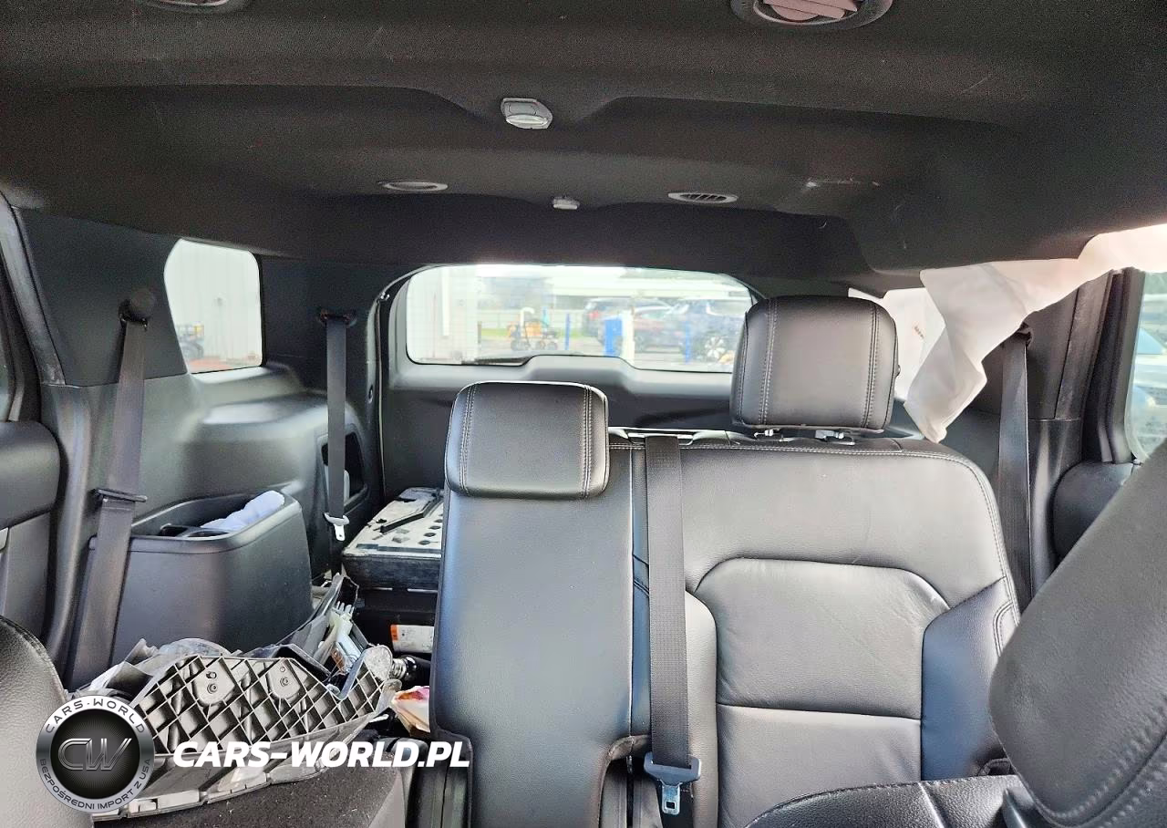 2018 Ford Explorer Xlt VIN:1FM5K7D89JGC63732 - 10
