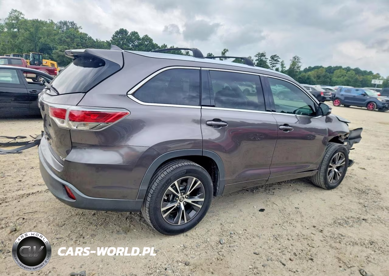 2016 Toyota Highlander Xle VIN:5TDKKRFH0GS176297 - 3