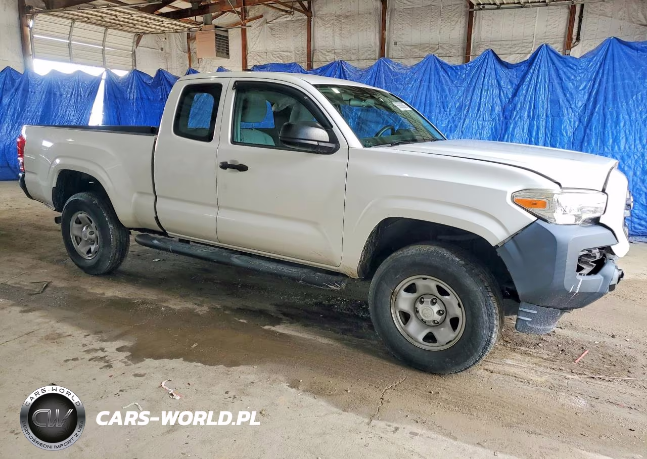 2017 Toyota Tacoma Sr VIN:5TFSX5EN9HX057919 - 4