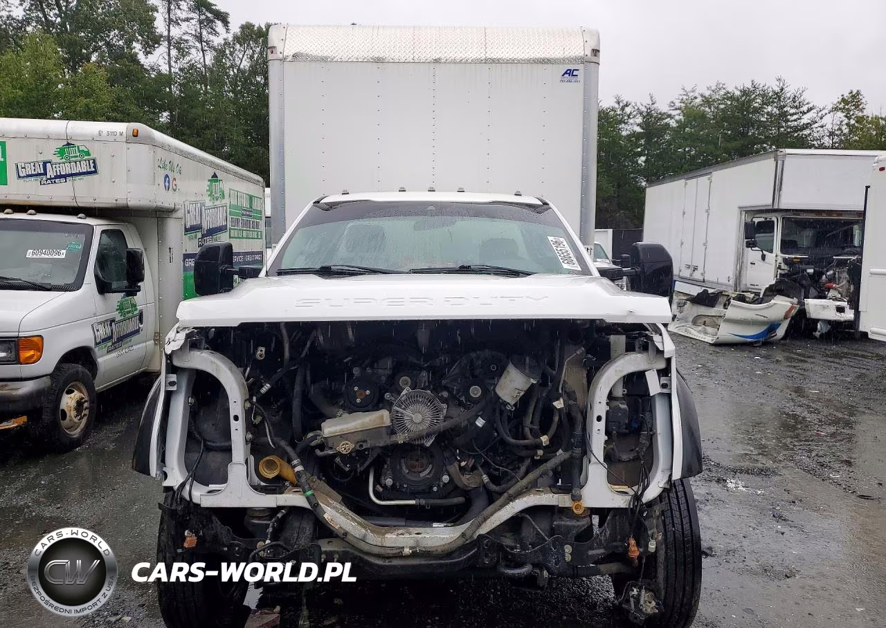 2021 Ford F550 Super Duty Box Truck VIN:1FDUF5GT3MDA05734 - 5