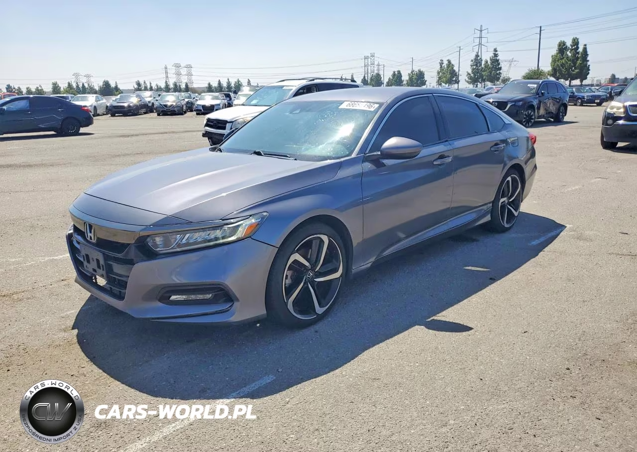 2018 Honda Accord Sport VIN:1HGCV1F39JA132452 - 1