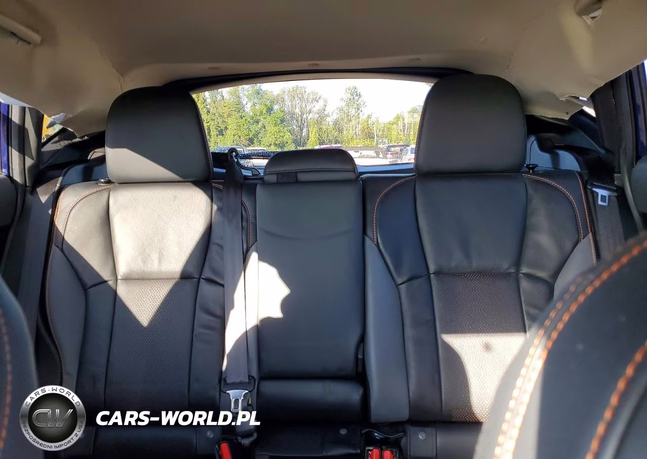 2024 Subaru Crosstrek Limited VIN:4S4GUHN62R3770674 - 10