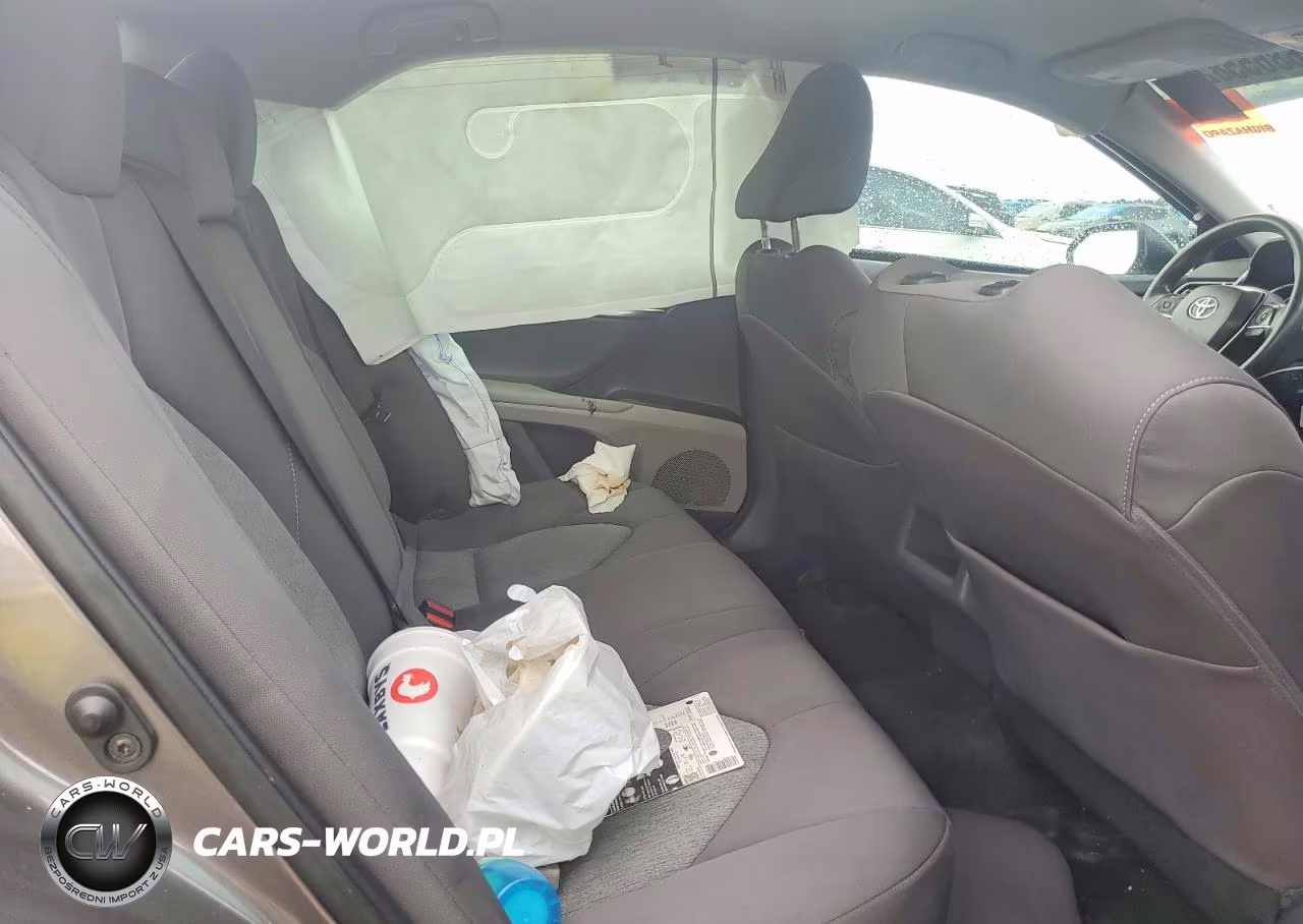 2022 Toyota Camry Le VIN:4T1C11AKXNU657139 - 10