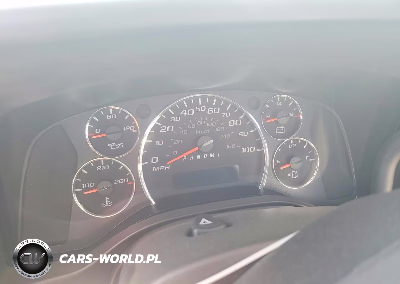 2024 Chevrolet Express G3500 VIN:1GB0GRF77R1102251 - 9