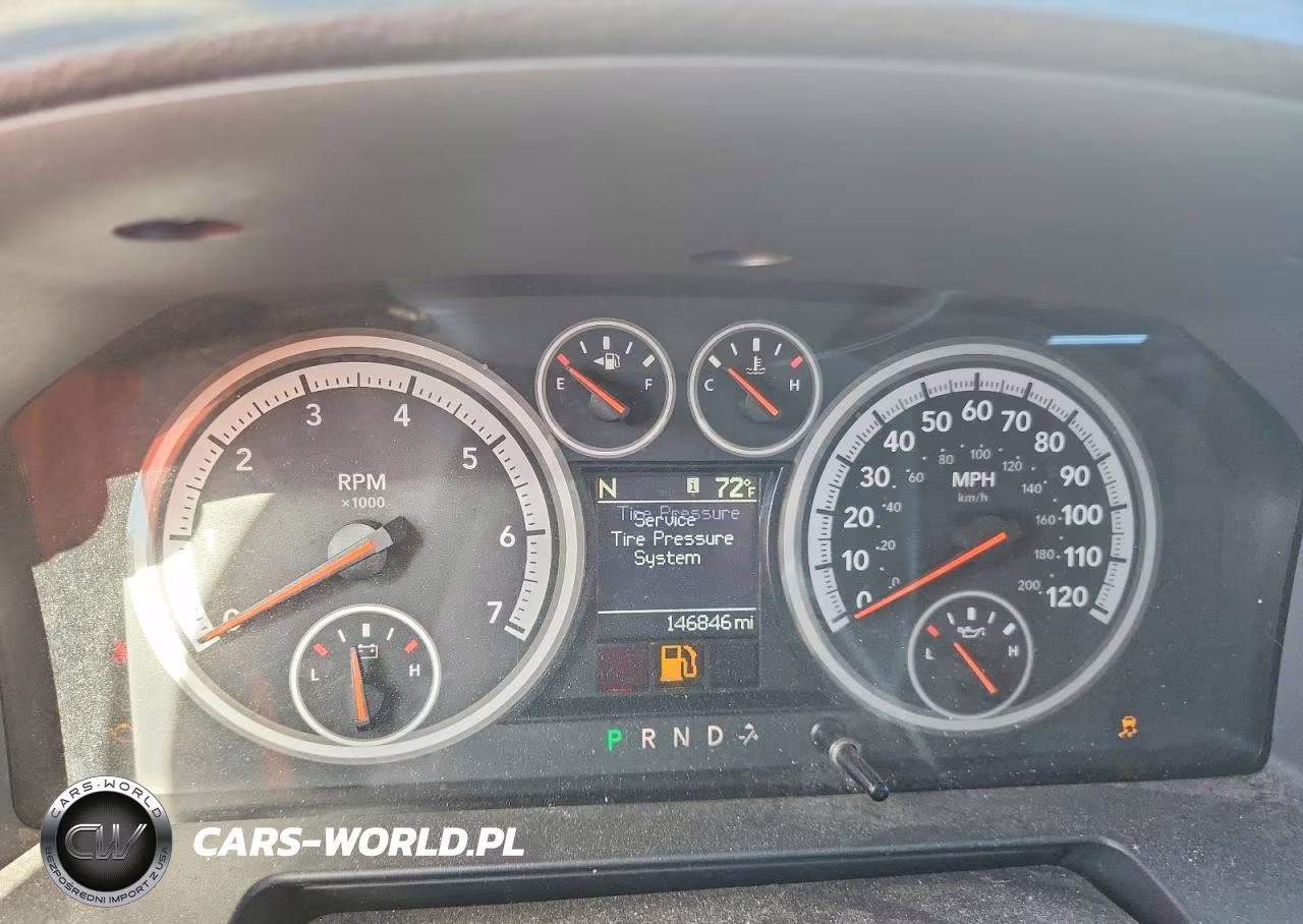 2012 Dodge Ram 1500 Sport VIN:1C6RD7HT2CS273606 - 9
