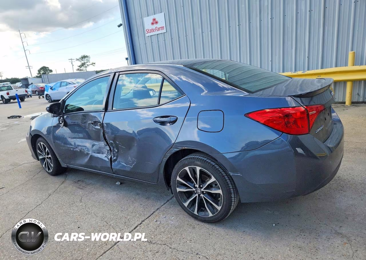 2017 Toyota Corolla Se VIN:5YFBURHE8HP710606 - 2