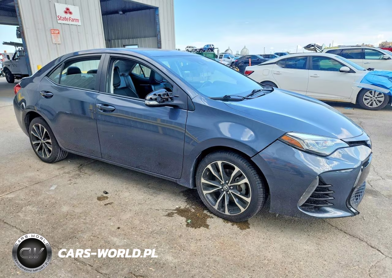 2017 Toyota Corolla Se VIN:5YFBURHE8HP710606 - 4
