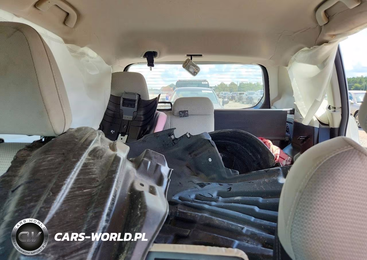 2021 Subaru Forester VIN:JF2SKADC3MH410992 - 10