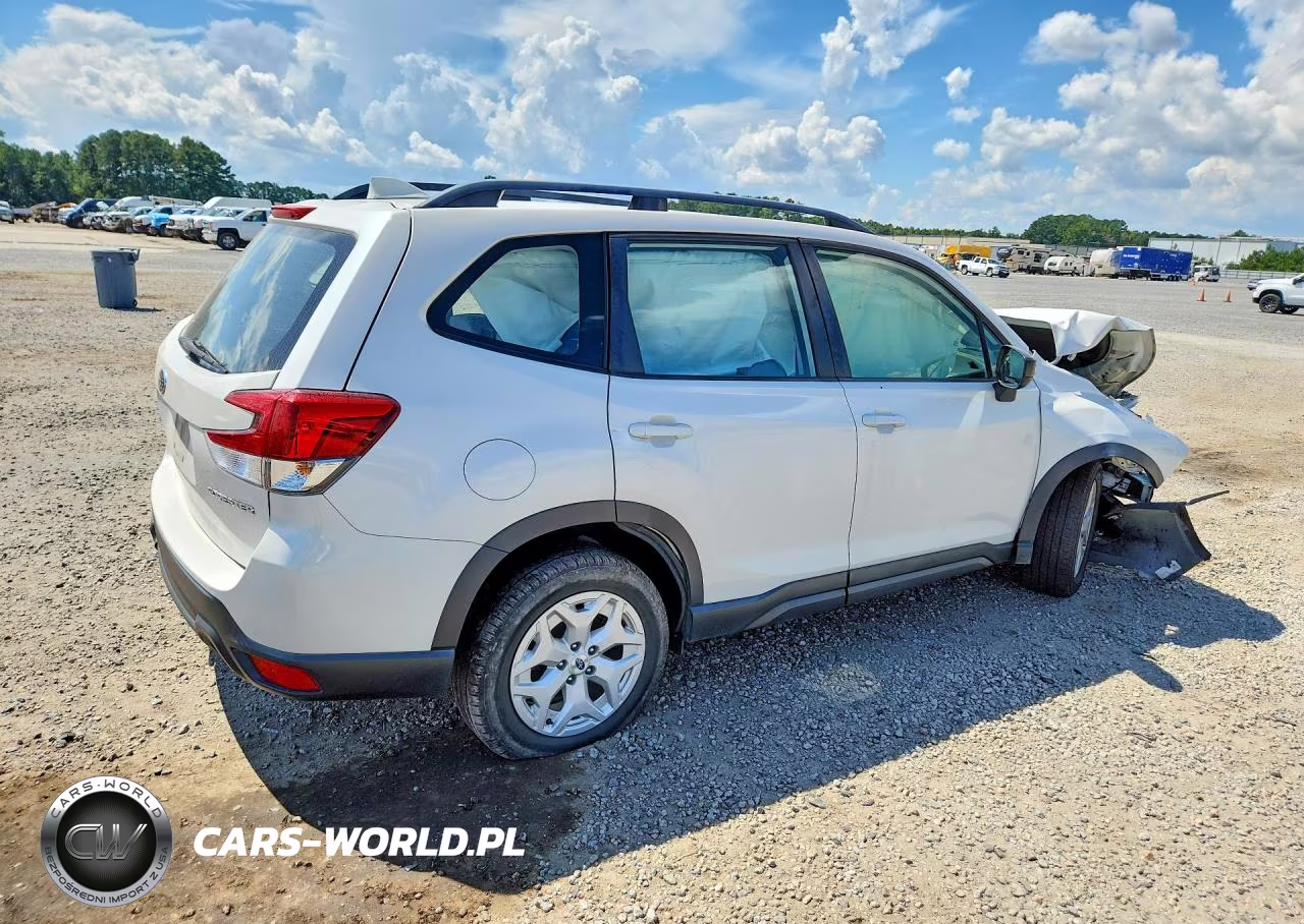 2021 Subaru Forester VIN:JF2SKADC3MH410992 - 3