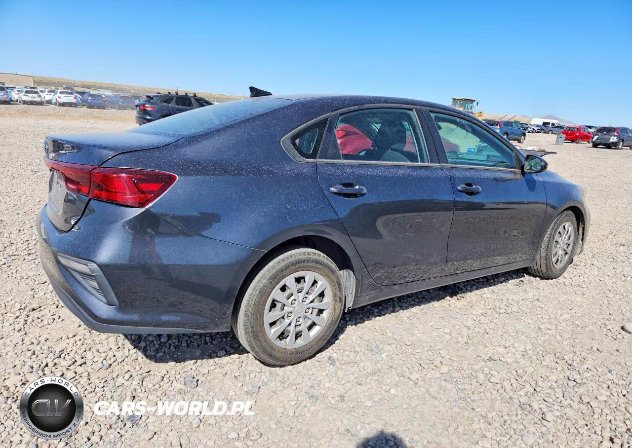 2021 Kia Forte Fe VIN:3KPF24AD0ME286281 - 3