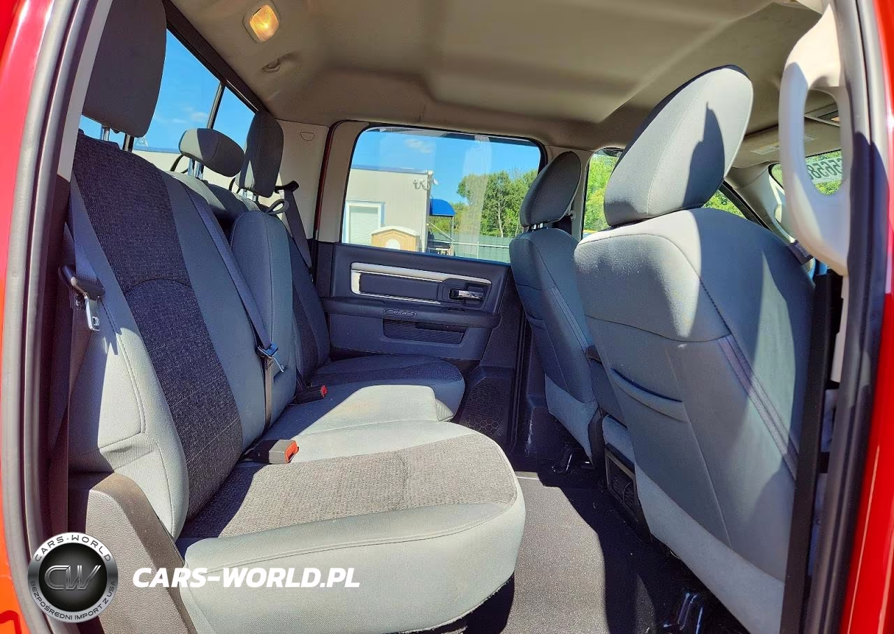 2019 Ram 1500 Classic Slt VIN:1C6RR7TT9KS702649 - 10