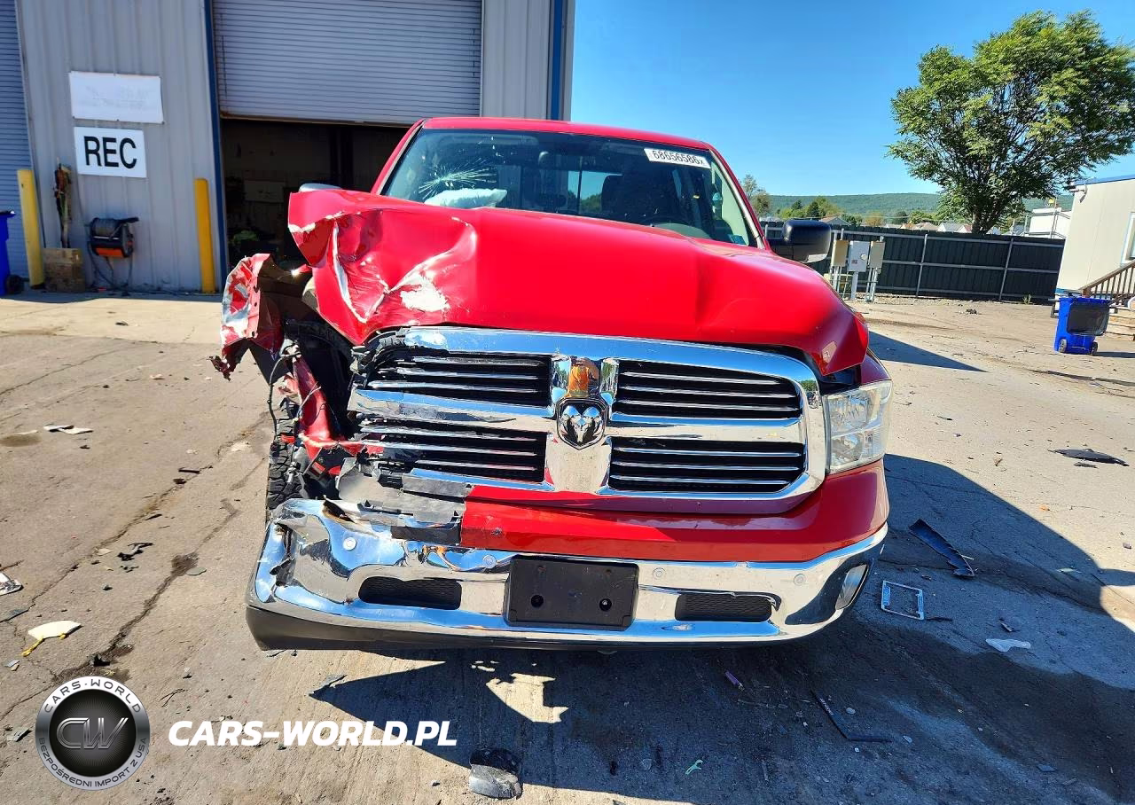 2019 Ram 1500 Classic Slt VIN:1C6RR7TT9KS702649 - 5