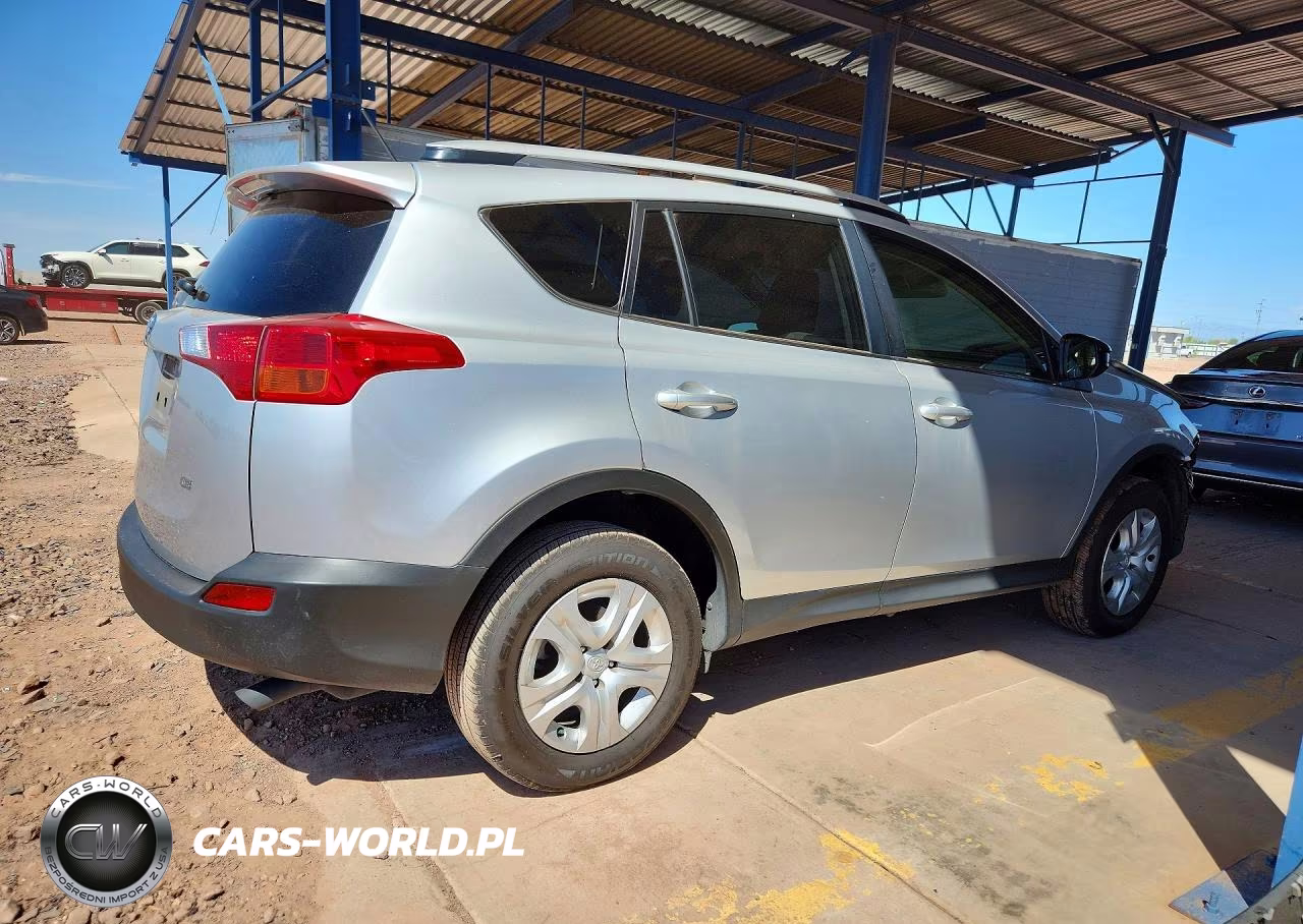 2015 Toyota Rav4 Le VIN:JTMZFREV8FD074640 - 3
