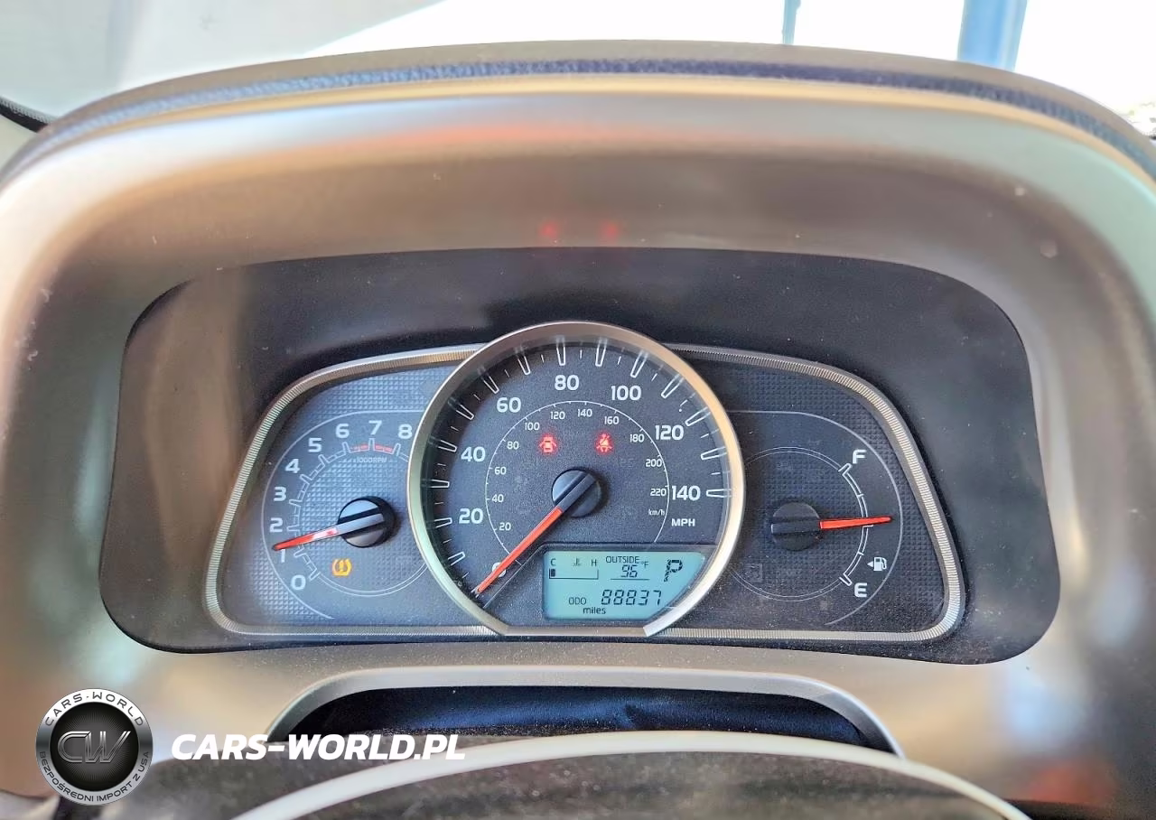 2015 Toyota Rav4 Le VIN:JTMZFREV8FD074640 - 9