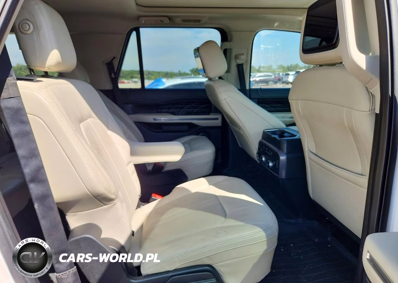 2018 Ford Expedition Max Platinum VIN:1FMJK1MT0JEA46730 - 11