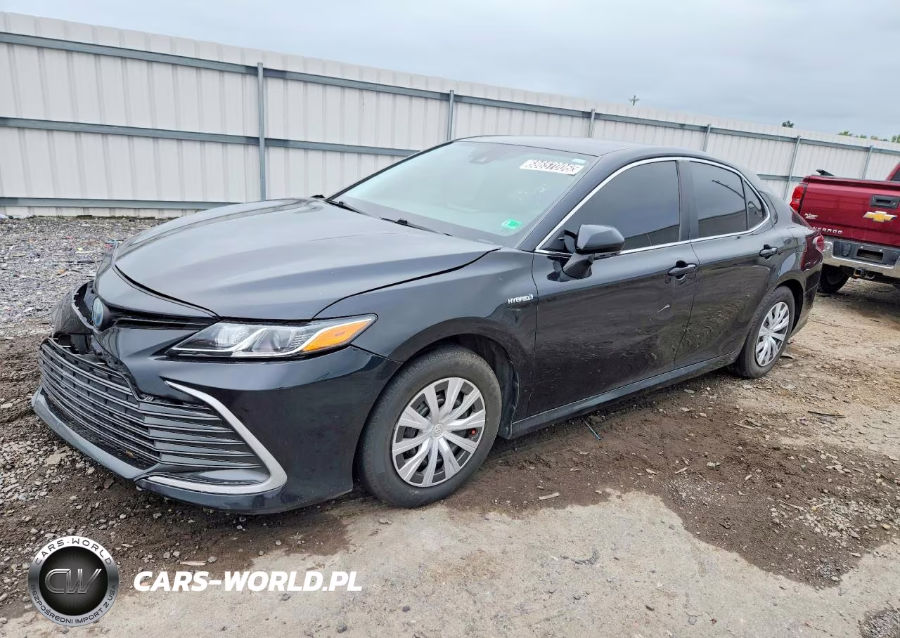 2021 Toyota Camry Le