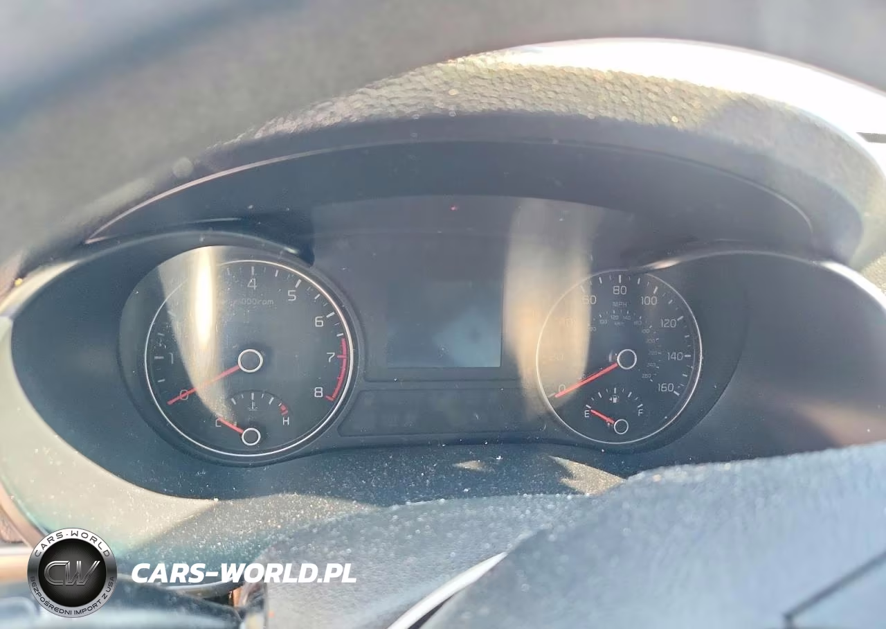 2017 Kia Optima Lx VIN:KNAGT4L39H5131703 - 9