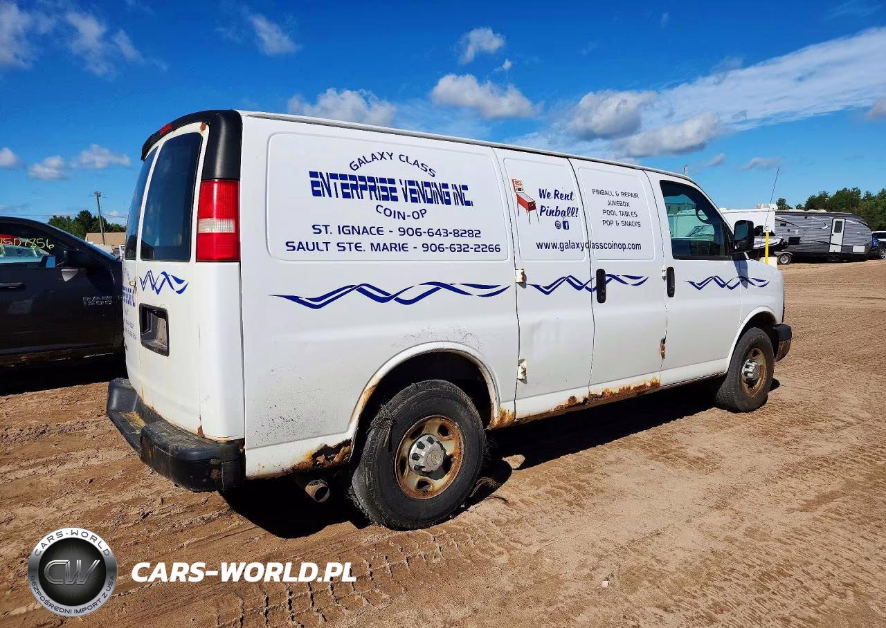 2010 Chevrolet Express G2500 VIN:1GCZGFDA0A1153210 - 3
