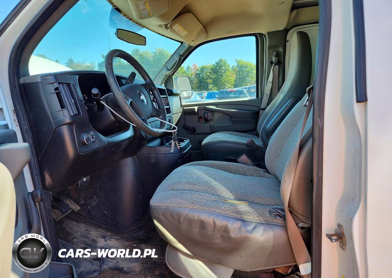 2010 Chevrolet Express G2500 VIN:1GCZGFDA0A1153210 - 7