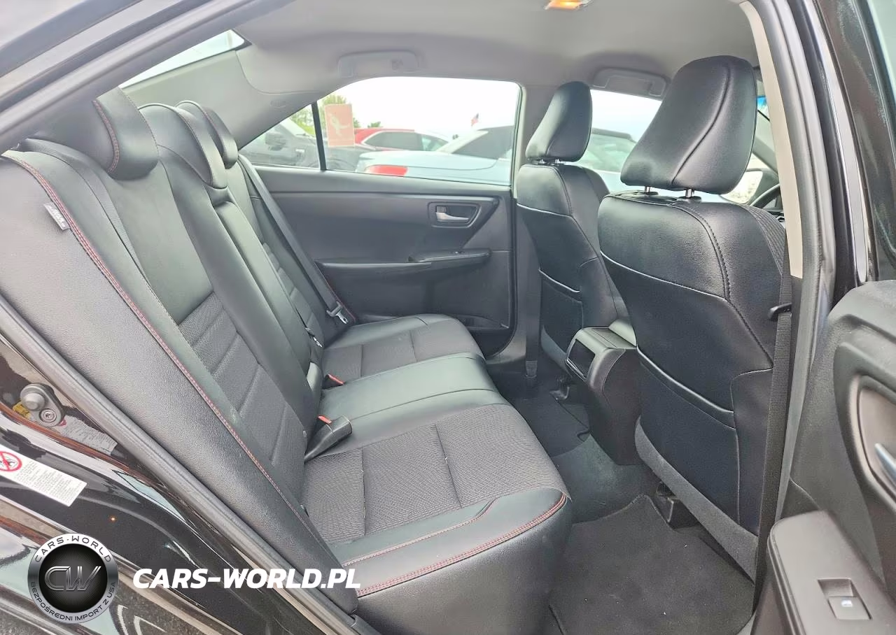 2016 Toyota Camry Se VIN:4T1BF1FK6GU130479 - 10