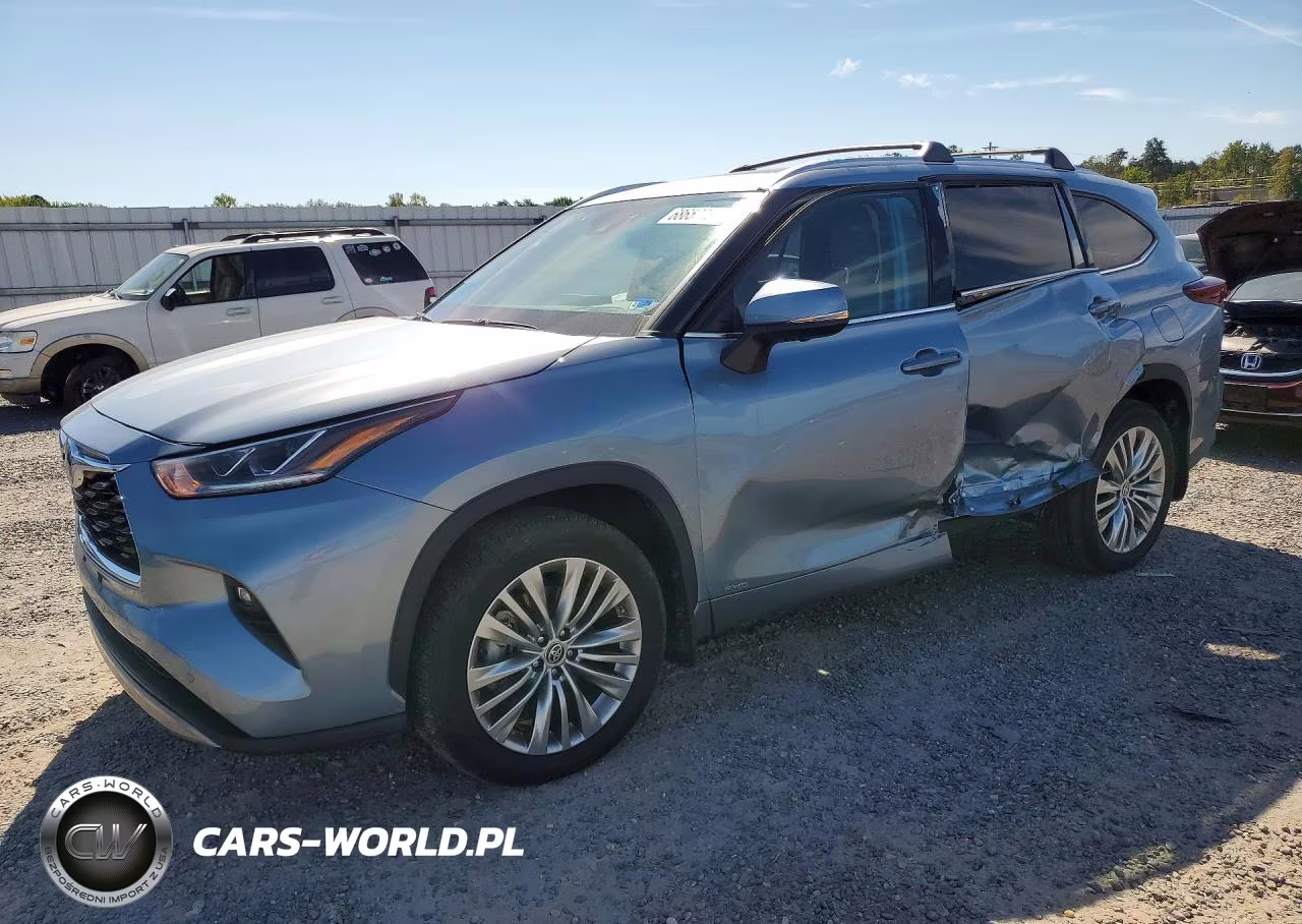 2024 Toyota Highlander Hybrid Platinum
