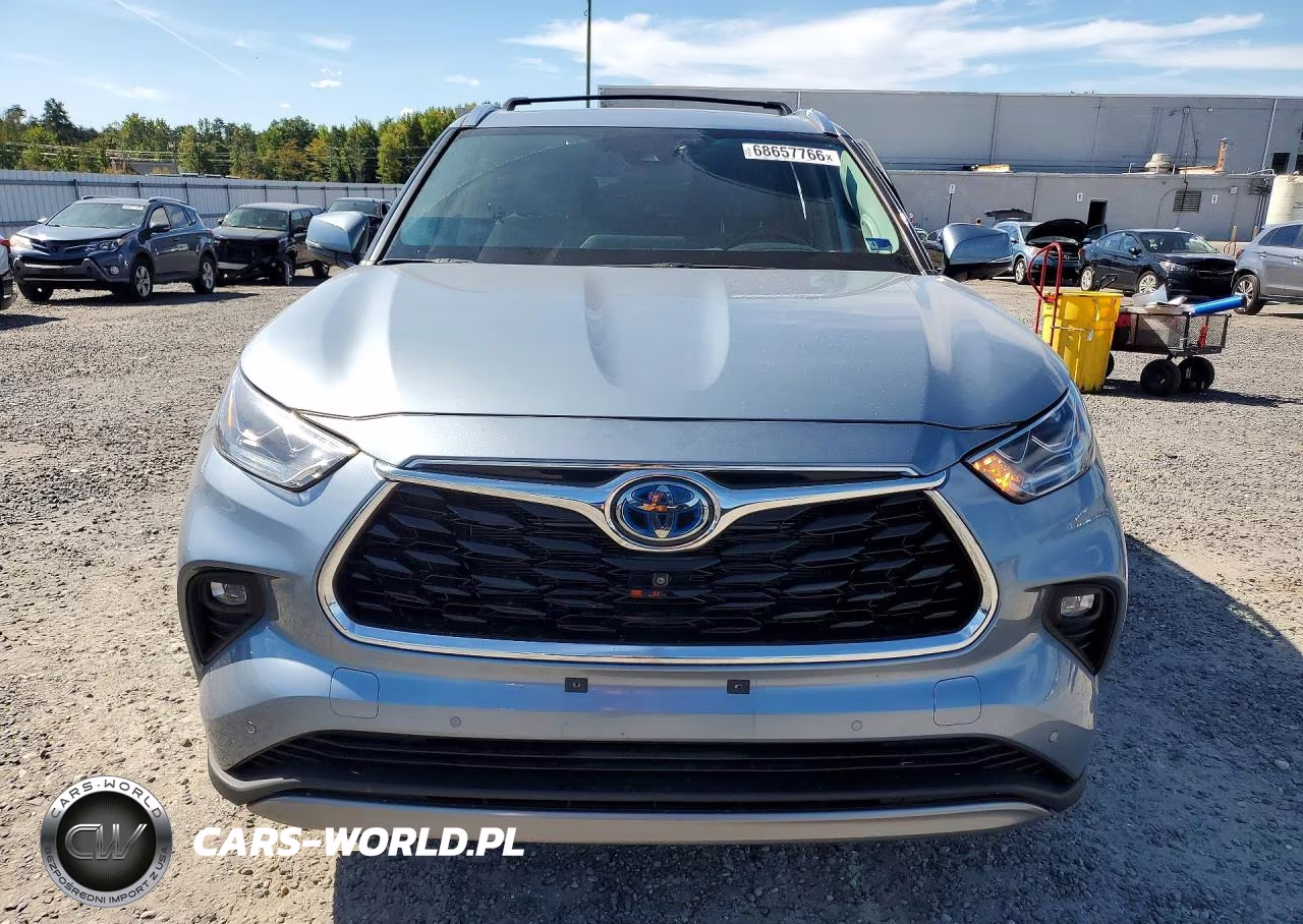 2024 Toyota Highlander Hybrid Platinum VIN:5TDEBRCH9RS645245 - 5