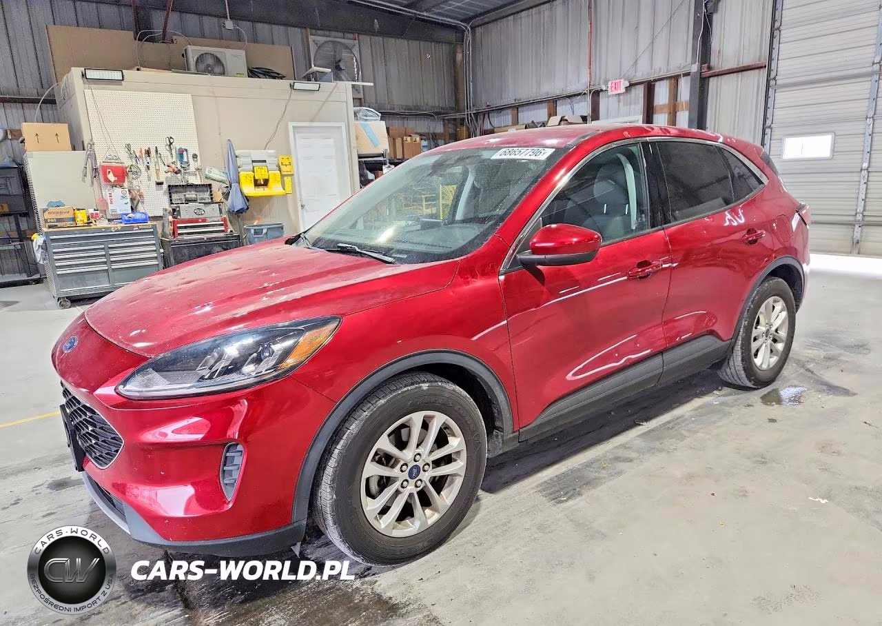 2021 Ford Escape Se