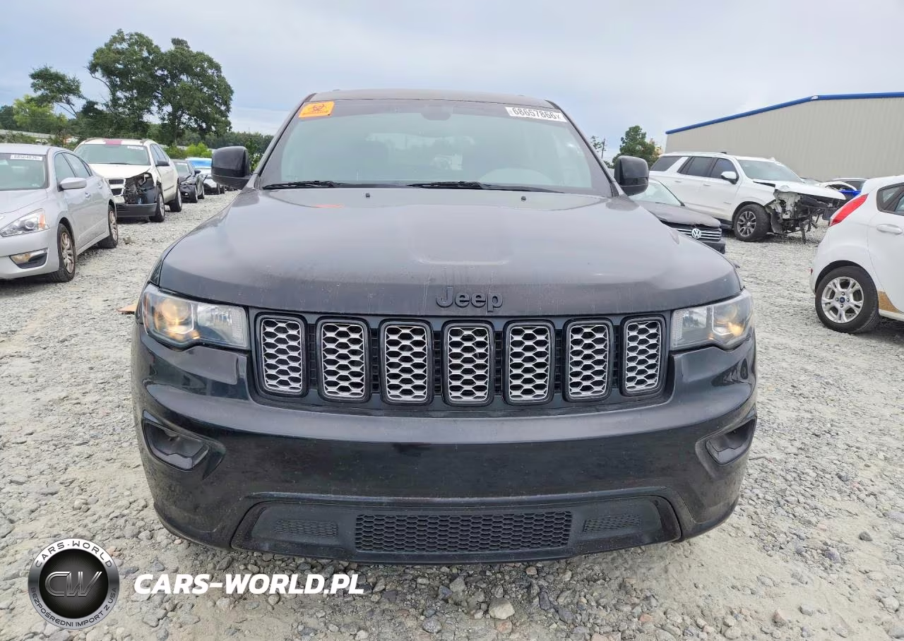 2019 Jeep Grand Cherokee Laredo VIN:1C4RJEAG8KC716031 - 5