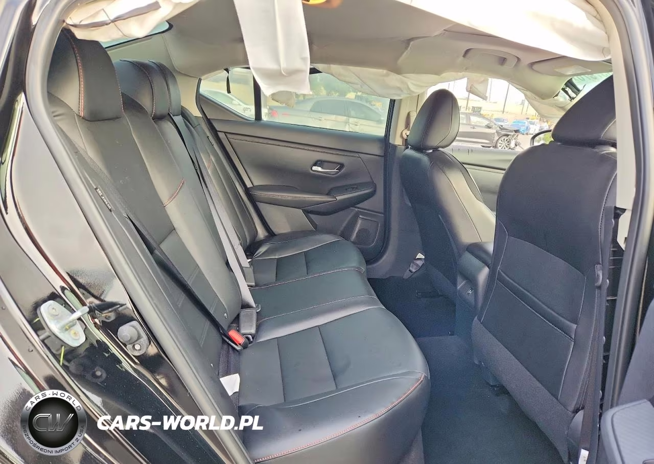 2025 Nissan Sentra Sr VIN:3N1AB8DV4SY225777 - 10