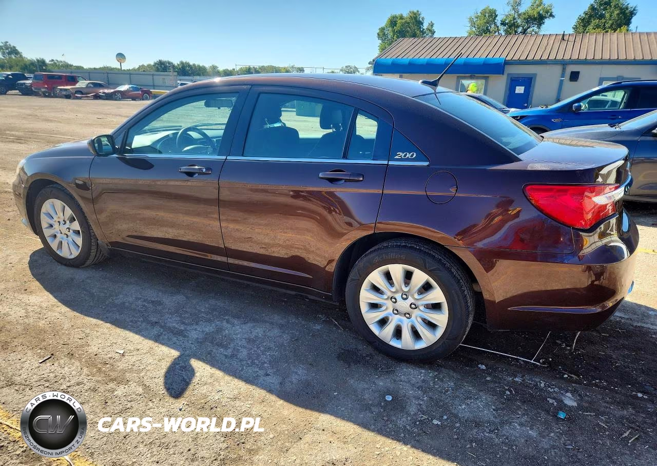 2013 Chrysler 200 Lx VIN:1C3CCBAG2DN737290 - 2
