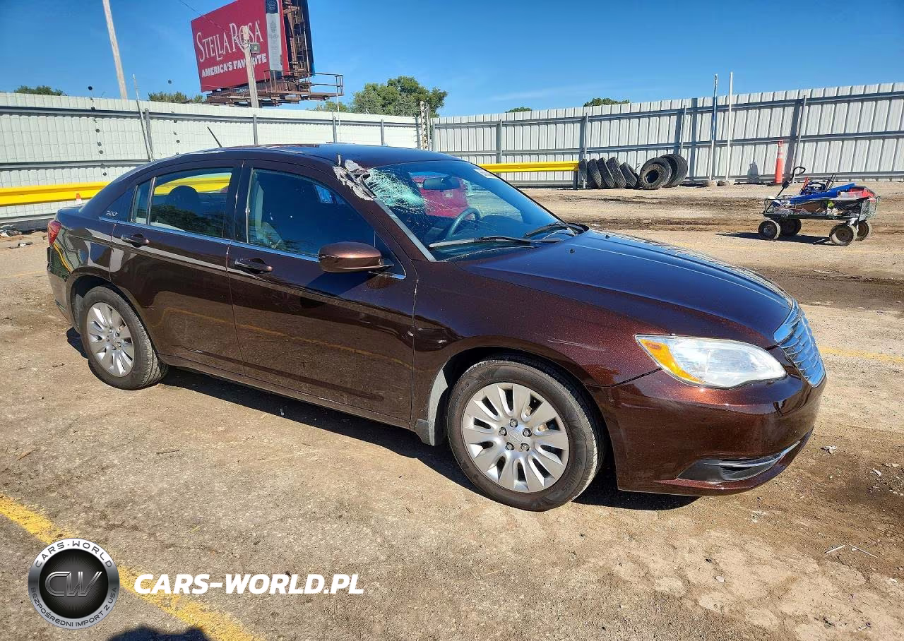 2013 Chrysler 200 Lx VIN:1C3CCBAG2DN737290 - 4