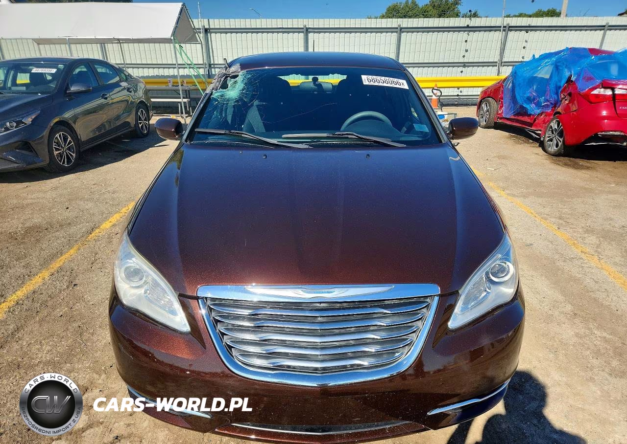 2013 Chrysler 200 Lx VIN:1C3CCBAG2DN737290 - 5