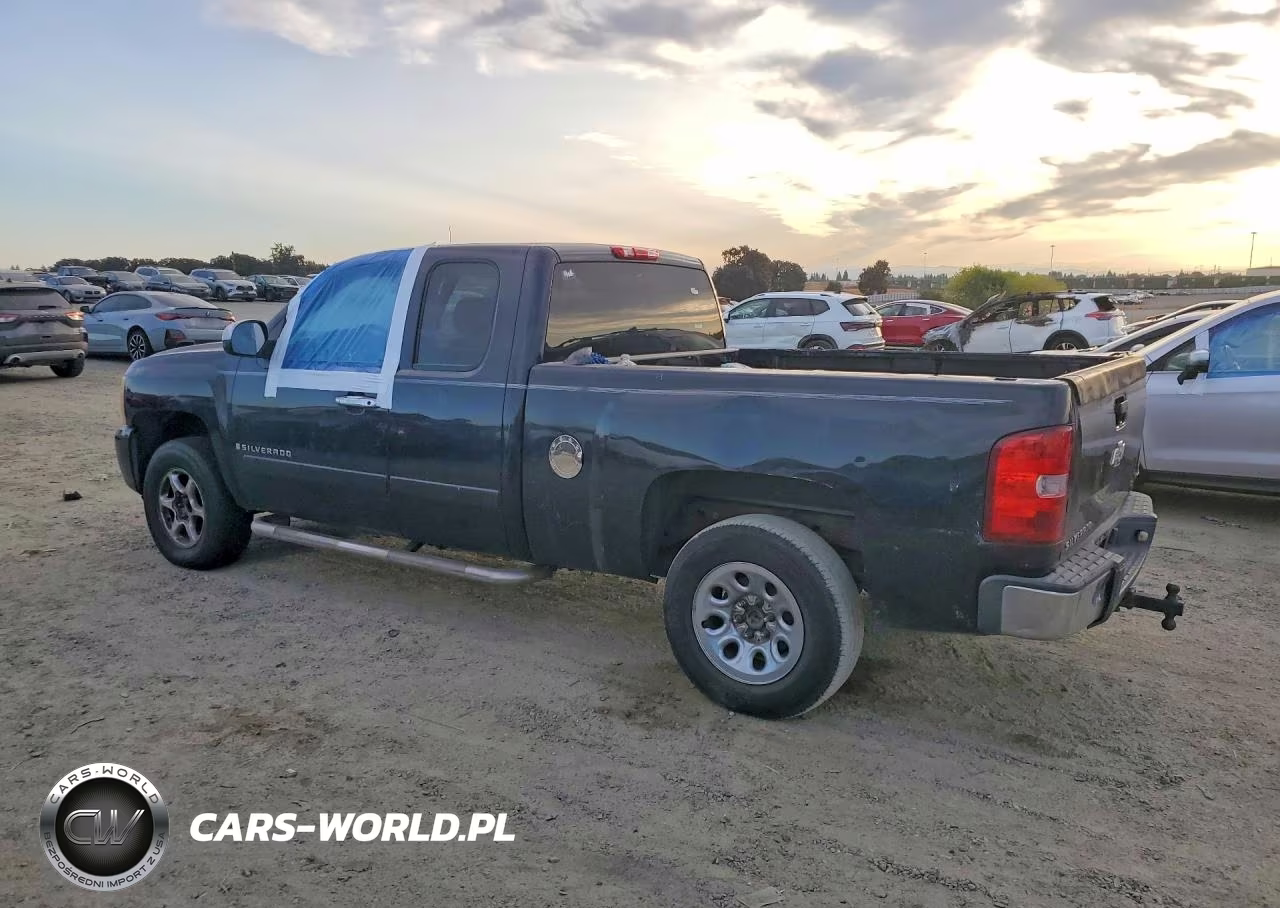 2008 Chevrolet Silverado C1500 VIN:1GCEC19C88Z152082 - 2