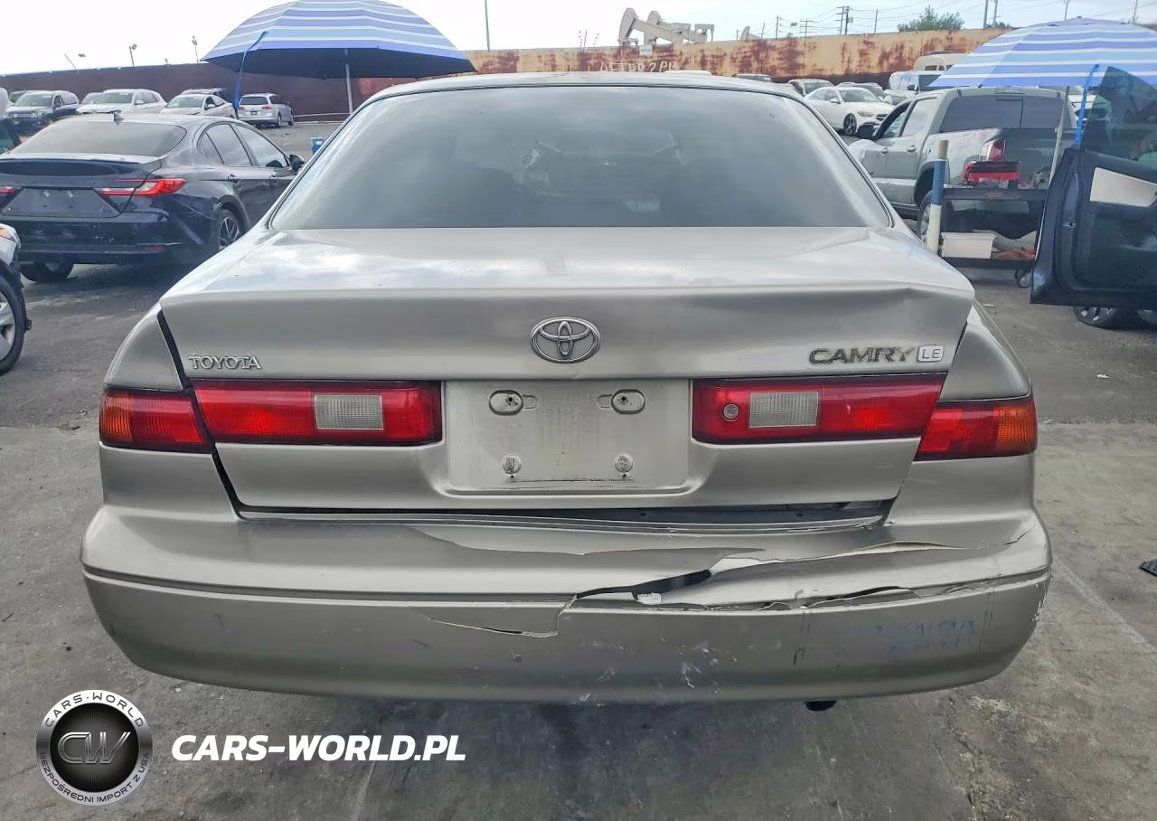 1997 Toyota Camry Le VIN:JT2BG22K4V0033369 - 6