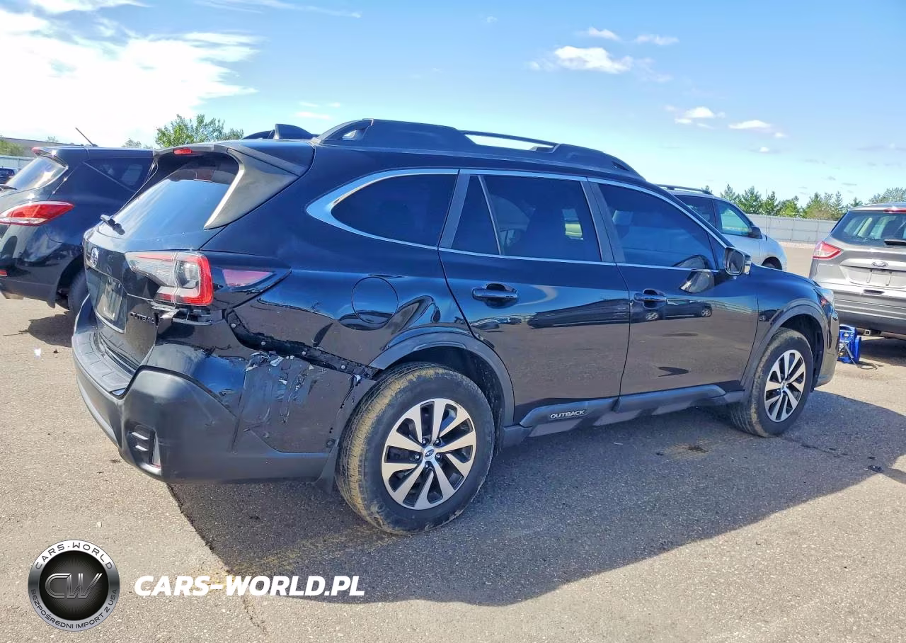 2020 Subaru Outback Premium VIN:4S4BTACC0L3165394 - 3