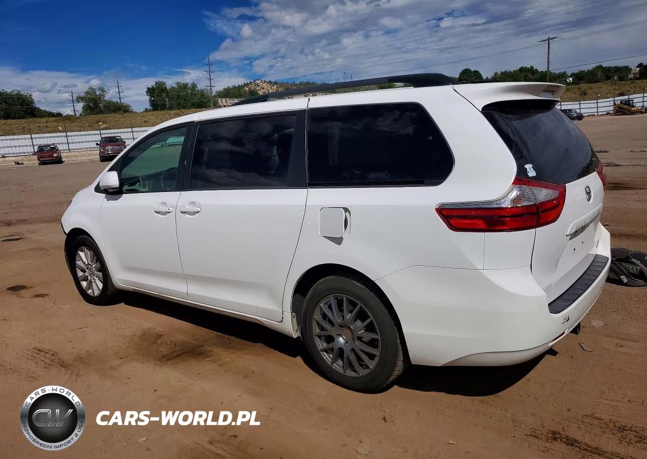 2015 Toyota Sienna Le VIN:5TDJK3DC7FS126172 - 2