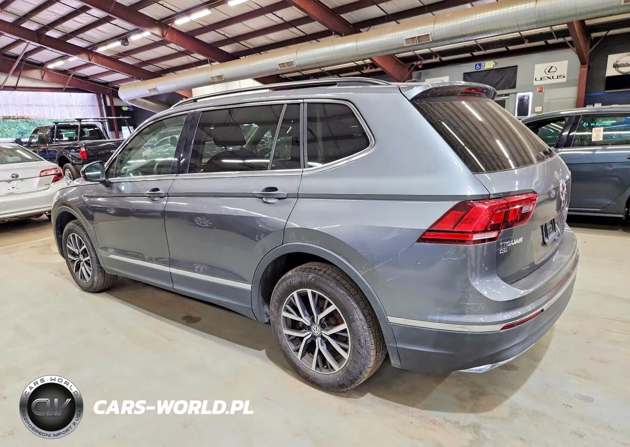 2020 Volkswagen Tiguan Se VIN:3VV2B7AX9LM182050 - 2