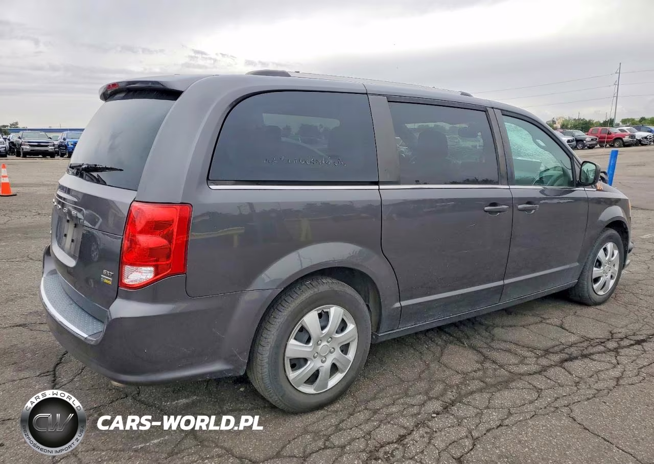 2019 Dodge Grand Caravan Sxt VIN:2C4RDGCG7KR755796 - 3
