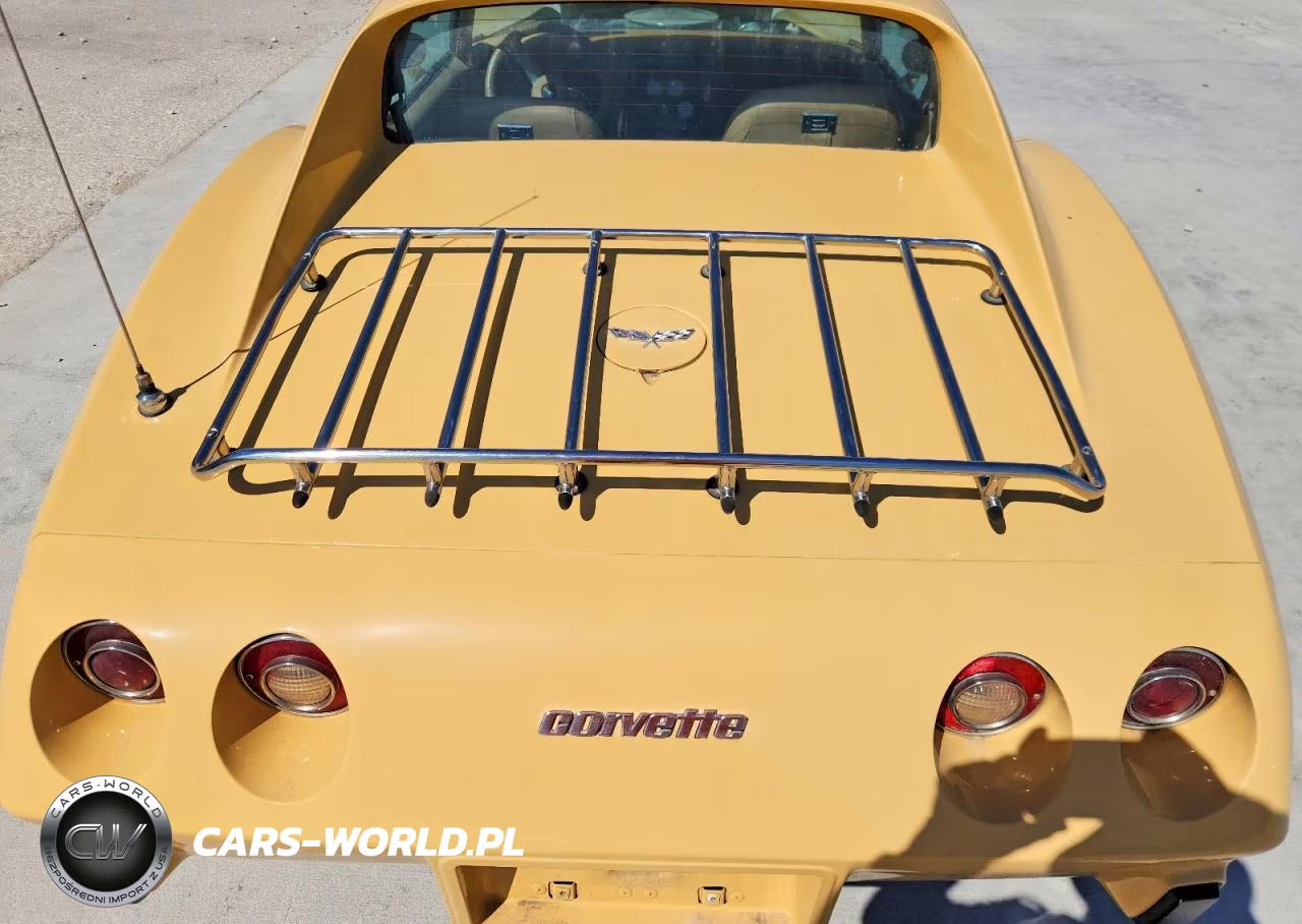 1977 Chevrolet Corvette VIN:1Z37L7S444732 - 10