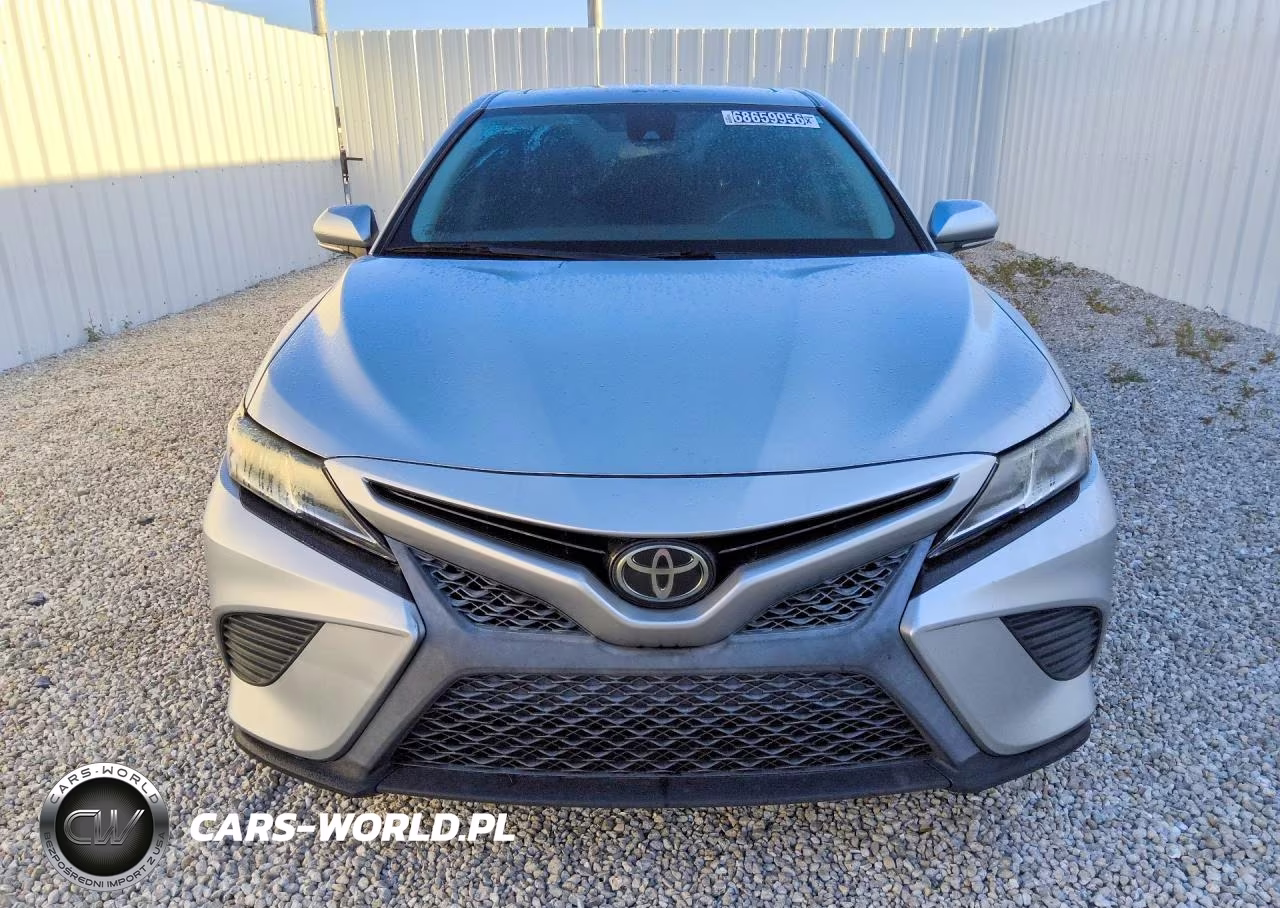 2018 Toyota Camry Se VIN:4T1B11HKXJU147031 - 5