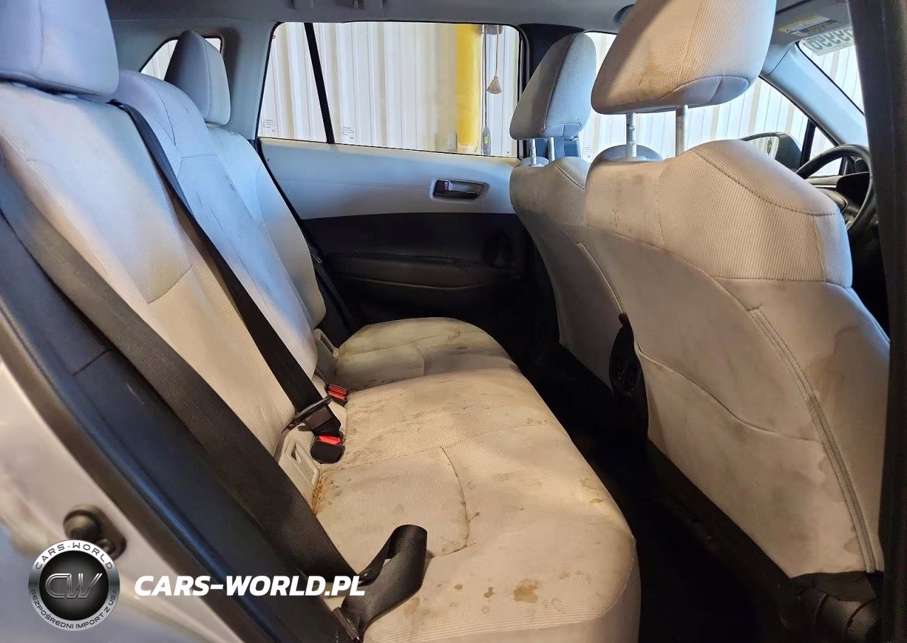 2024 Toyota Corolla Cross Le VIN:7MUBAABG8RV090200 - 11
