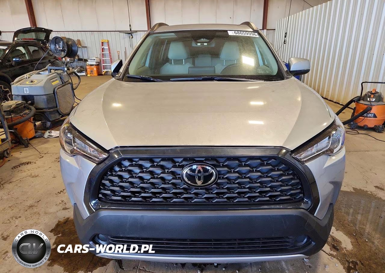 2024 Toyota Corolla Cross Le VIN:7MUBAABG8RV090200 - 5