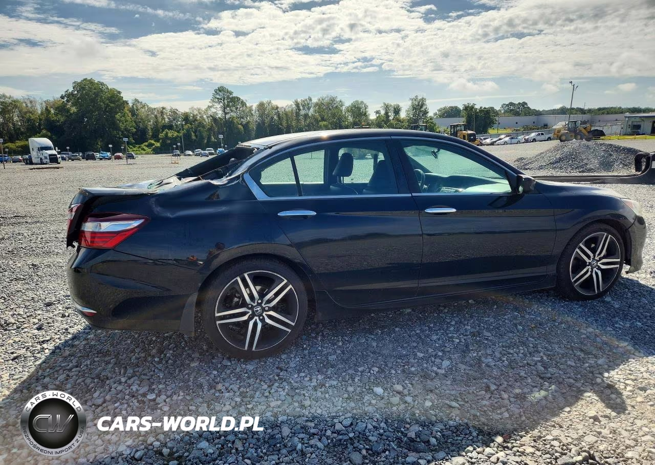 2017 Honda Accord Sport VIN:1HGCR2F59HA242200 - 3