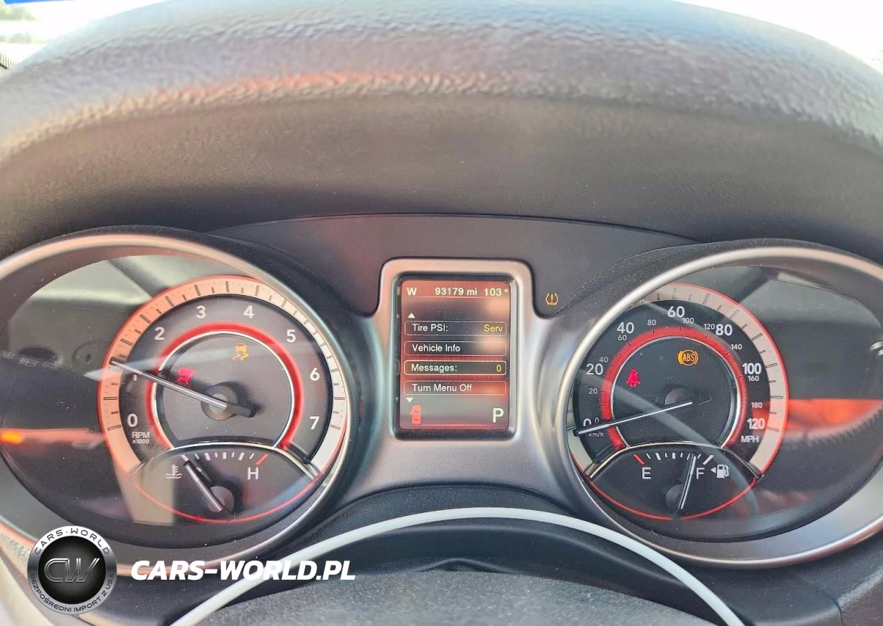 2018 Dodge Journey Crossroad VIN:3C4PDDGG4JT371339 - 9