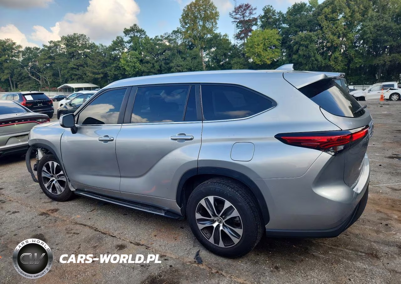 2023 Toyota Highlander Hybrid Xle VIN:5TDKARAH0PS018049 - 2