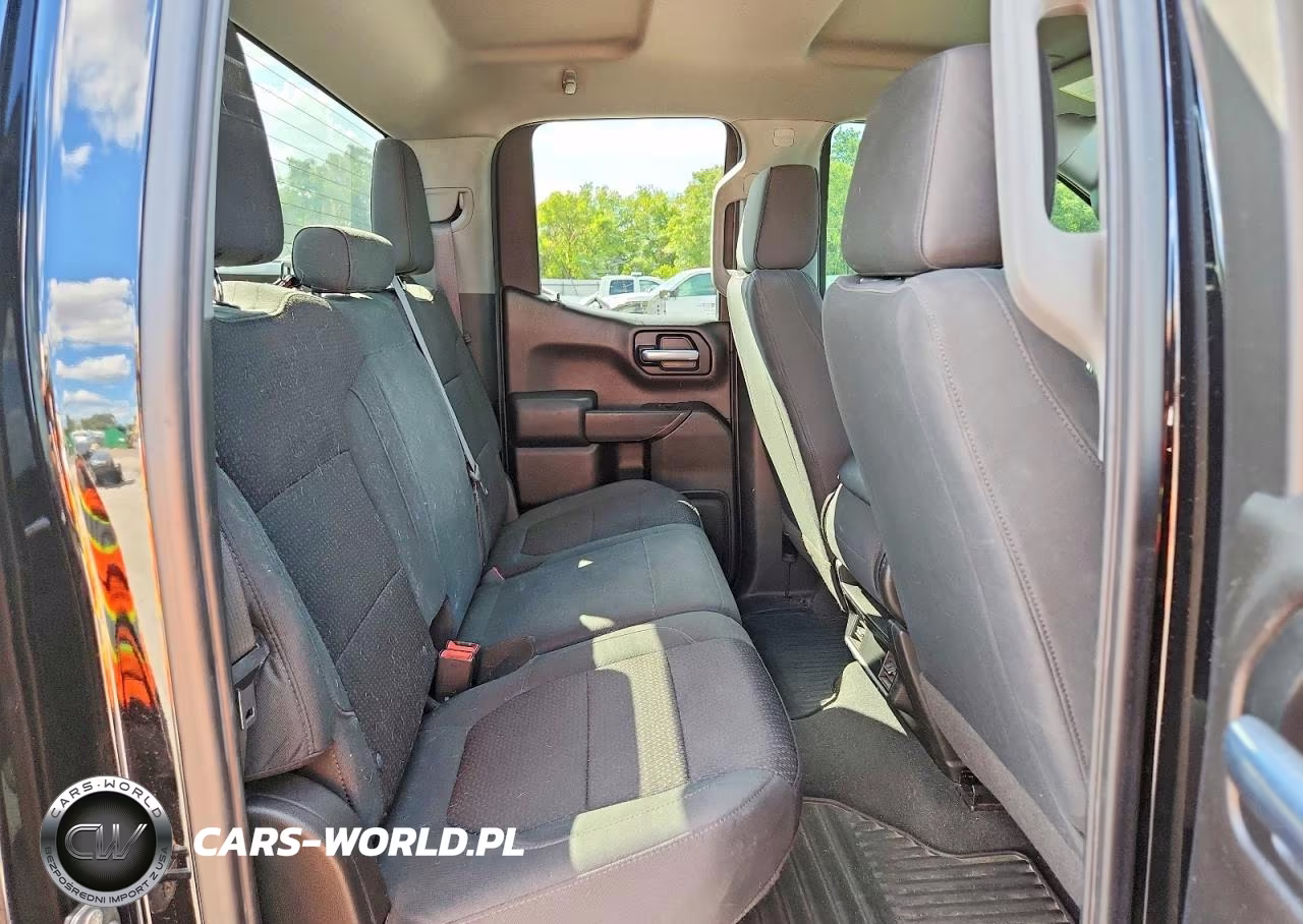2020 Chevrolet Silverado K1500 Trail Boss Custom VIN:1GCRYCEF4LZ368728 - 10
