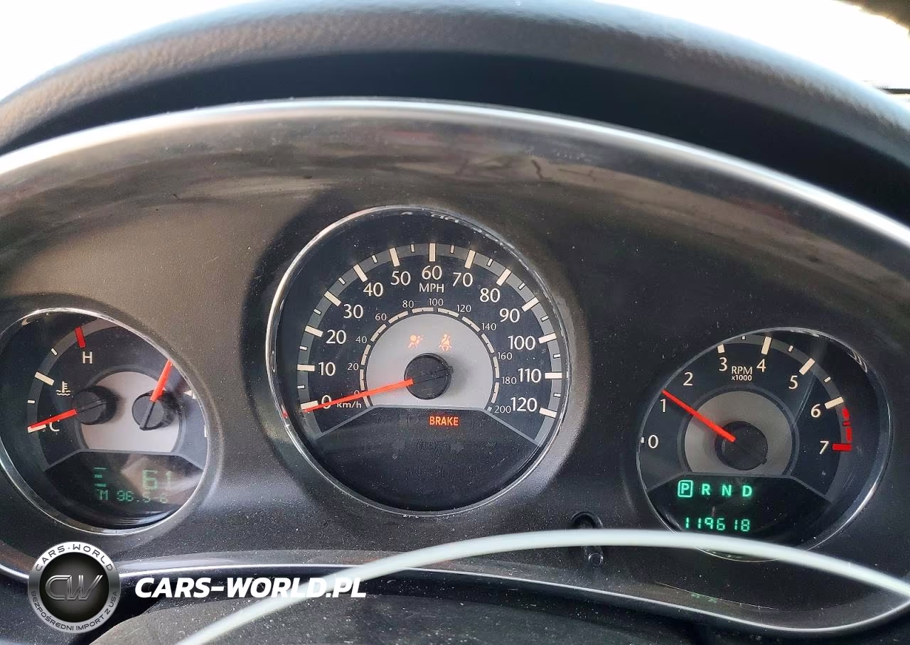2013 Chrysler 200 Limited VIN:1C3CCBCG2DN503762 - 9