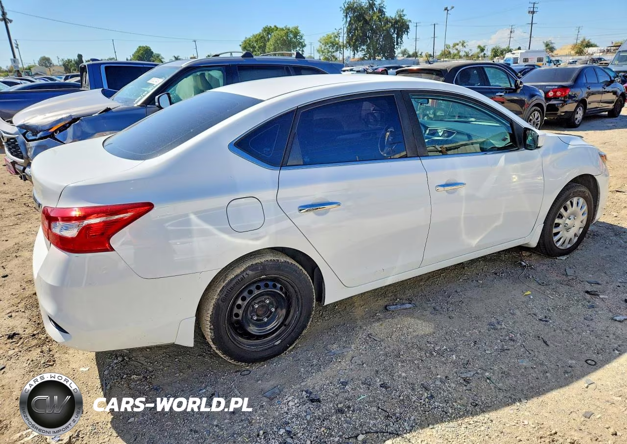 2017 Nissan Sentra S VIN:3N1AB7AP4HY401185 - 3