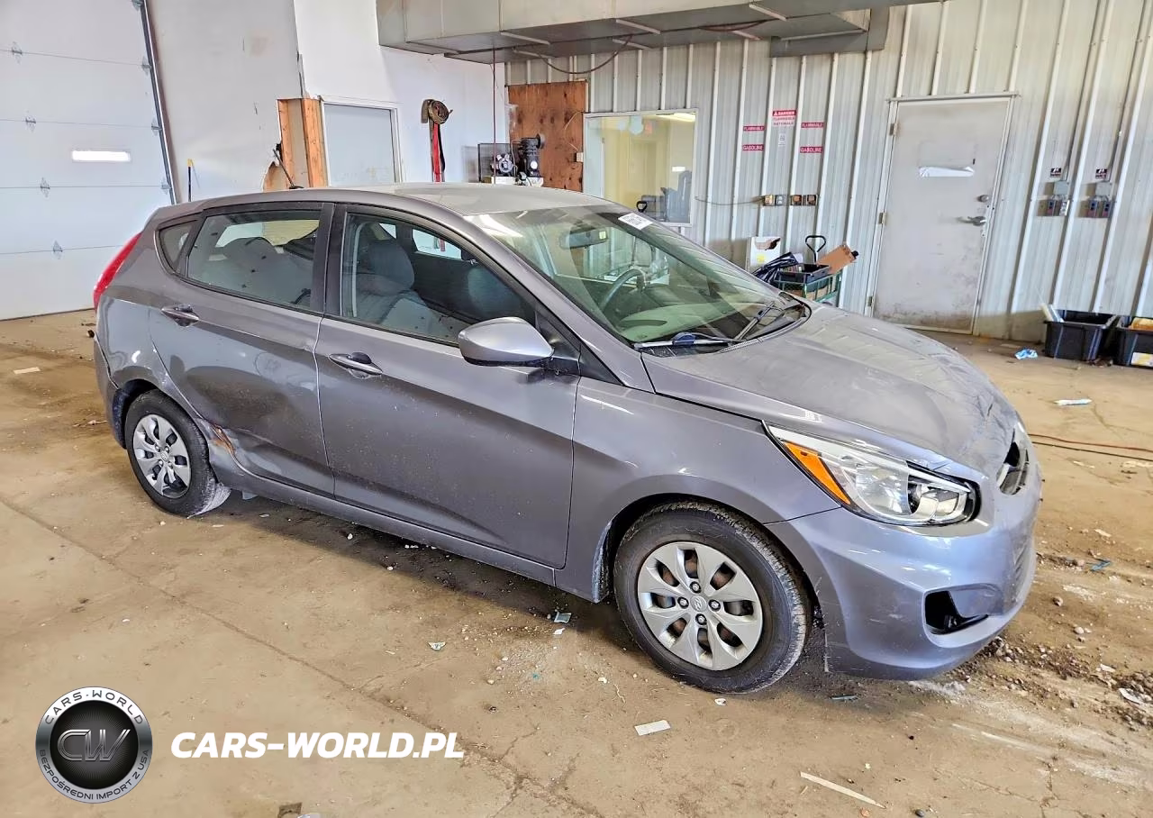 2017 Hyundai Accent Se VIN:KMHCT5AE7HU302073 - 4